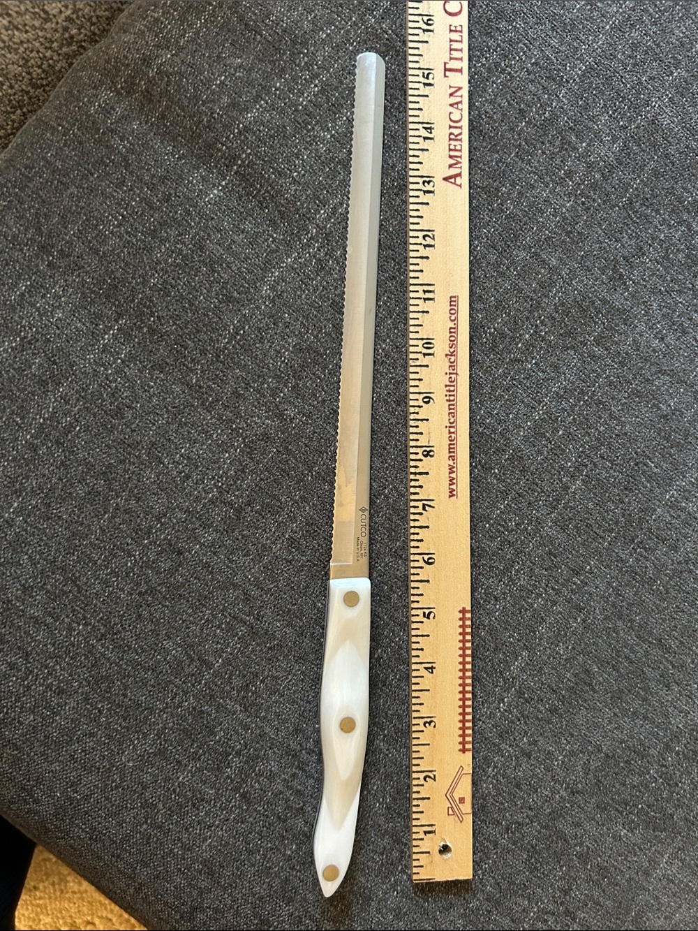 Cutco 9-3/4" Slicer Serrated Kitchen Knife with Pearl Handle